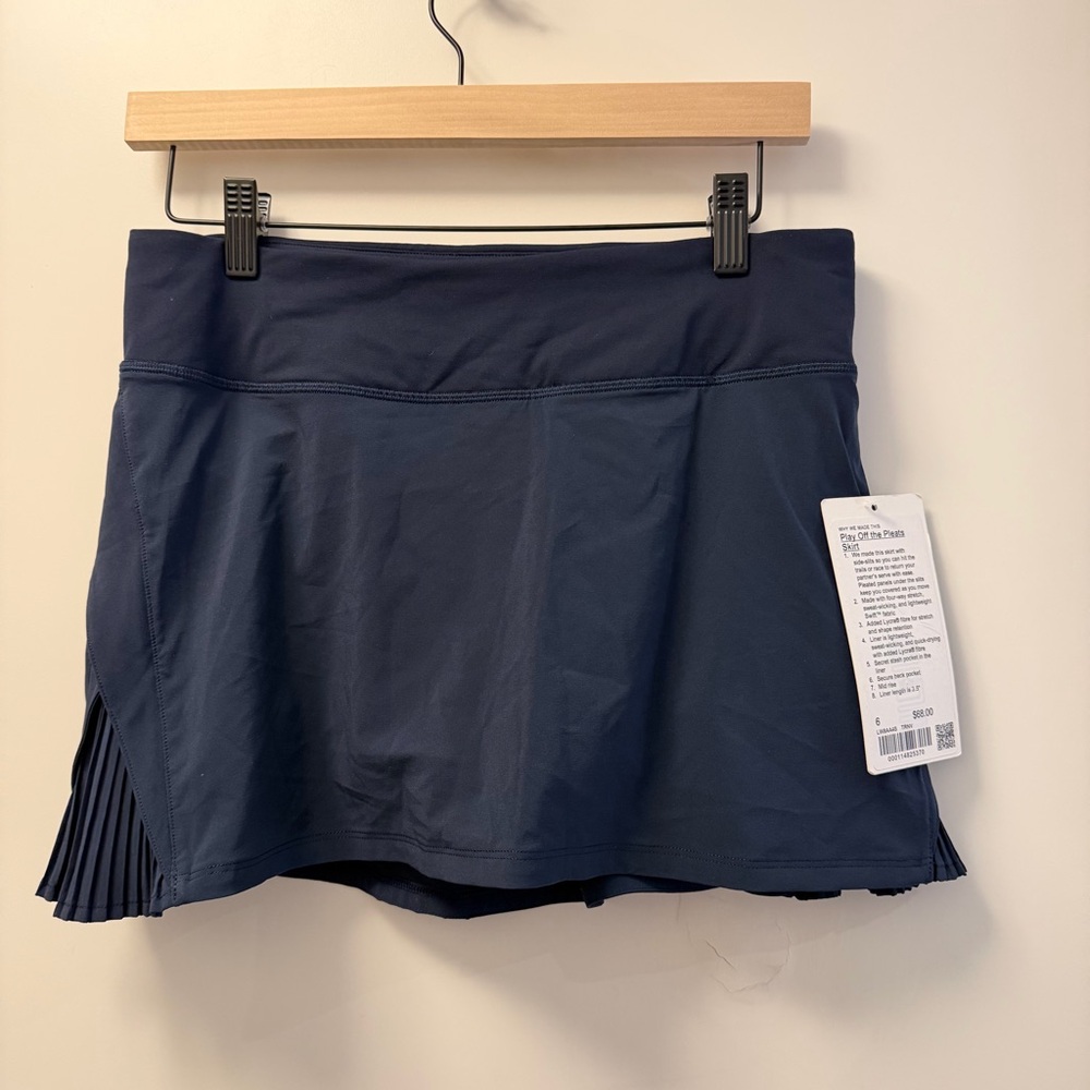 Lululemon | Play Off the Pleats Skirt | Dark Blue | 6